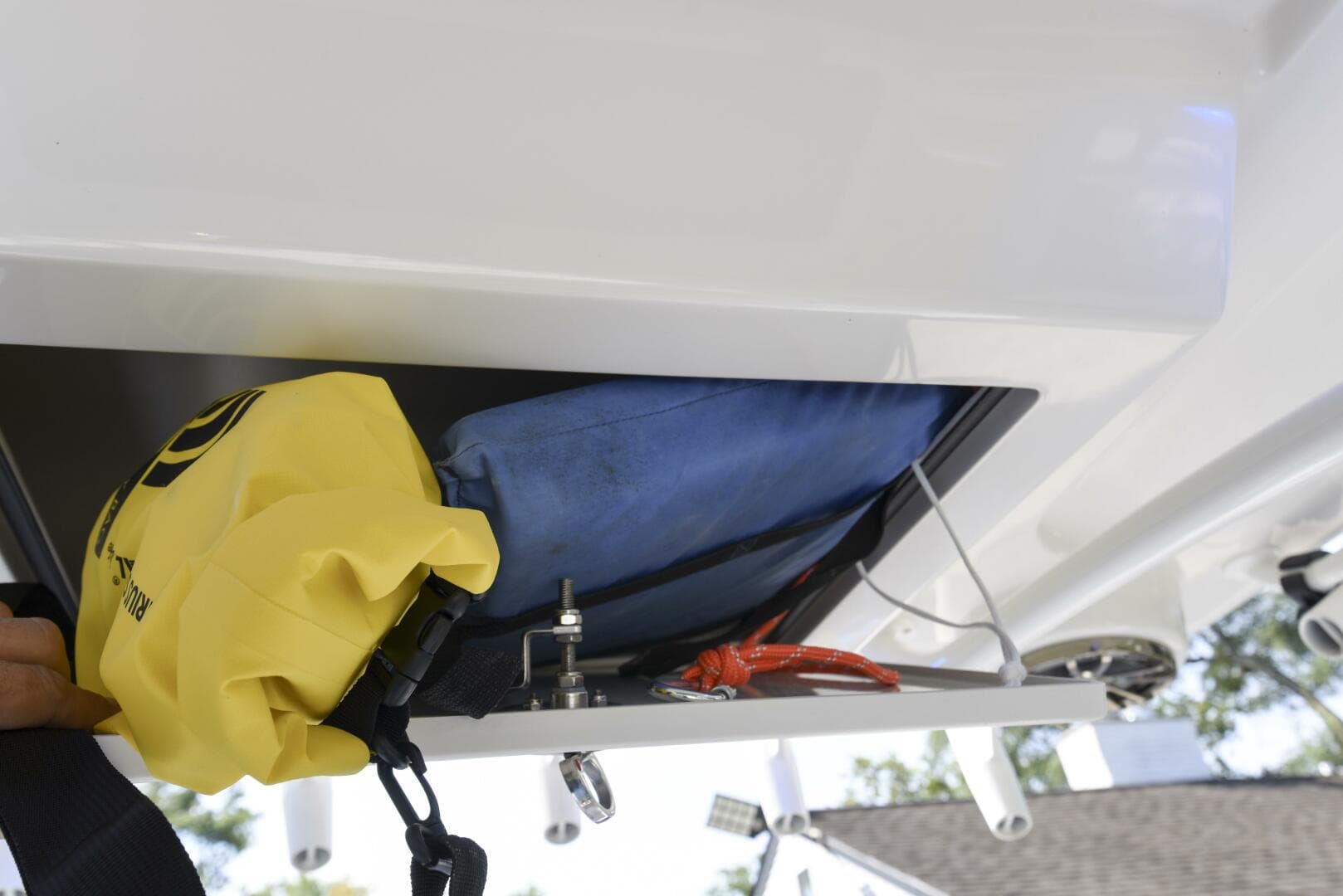 2022 Ranger 2360 — photo 76