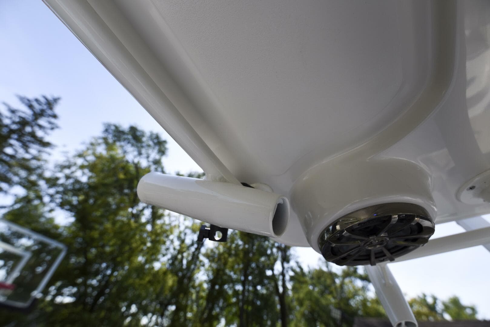 2022 Ranger 2360 — photo 77