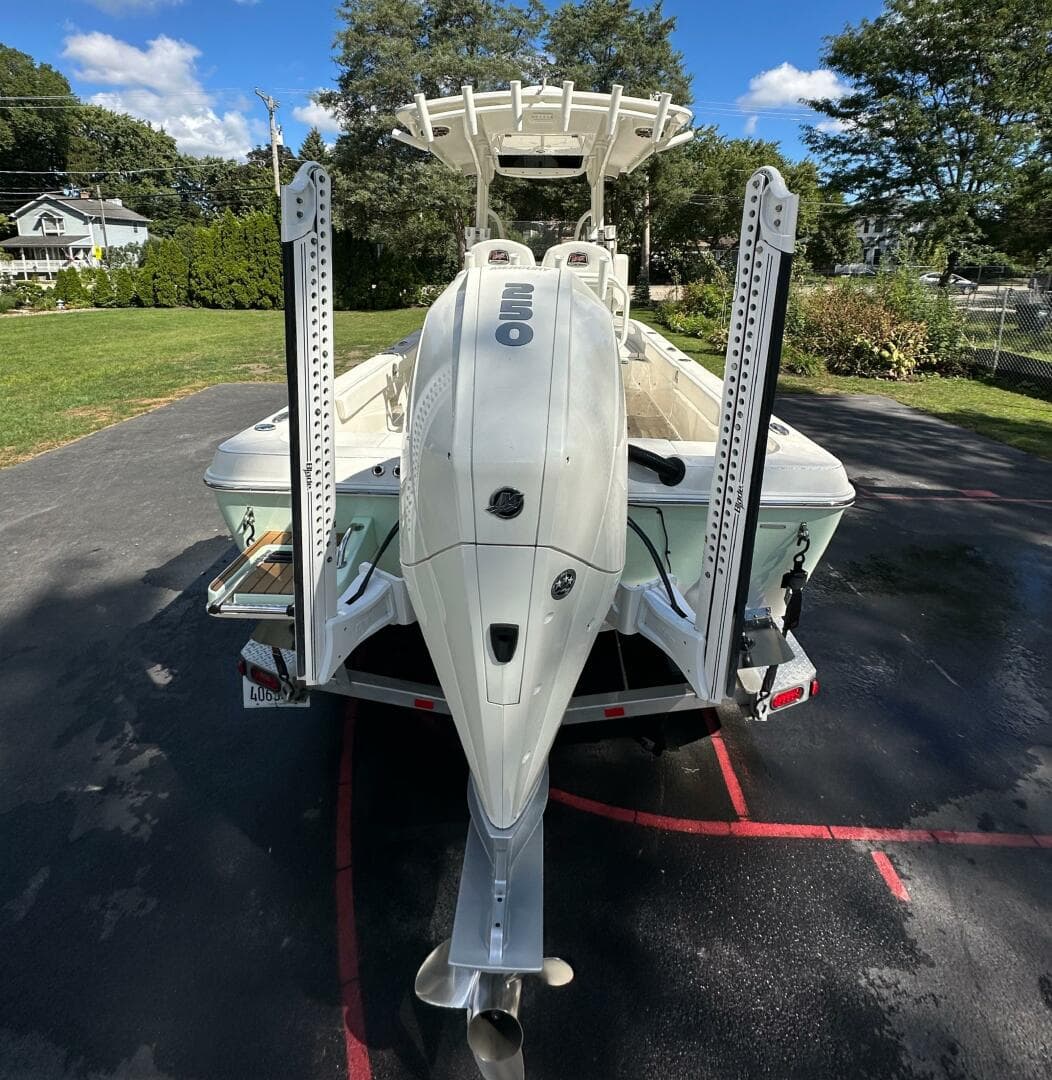 2022 Ranger 2360 — photo 49