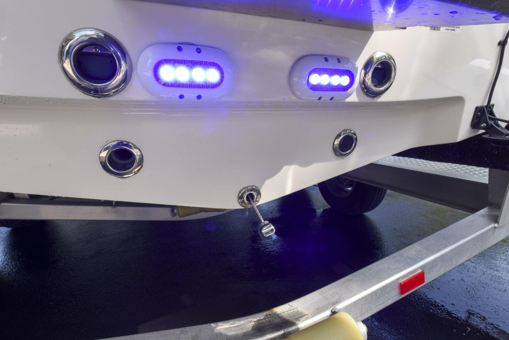 2022 Ranger 2360 — photo 81