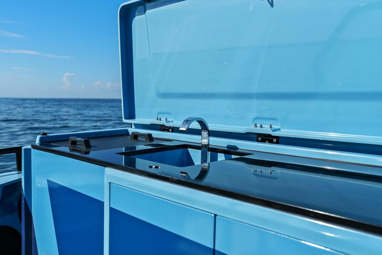 2022 Axopar Brabus Shadow 500 Tt — photo 27