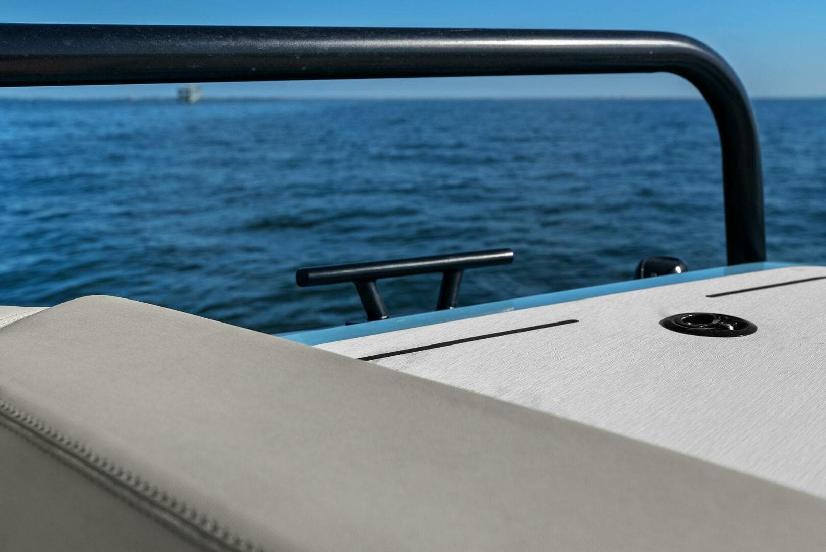 2022 Axopar Brabus Shadow 500 Tt — photo 18