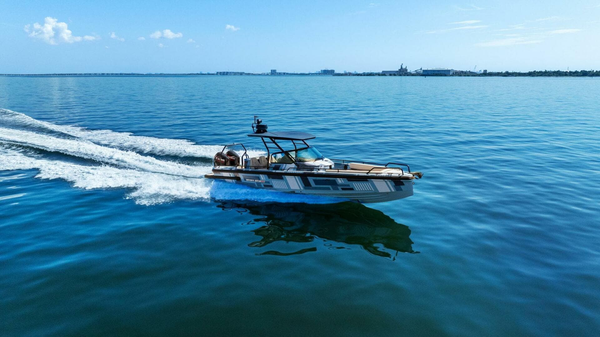 2022 Axopar Brabus Shadow 500 Tt — photo 45