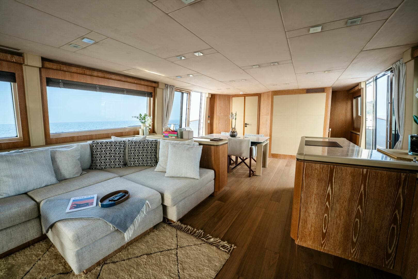 2013 Monte Carlo Yachts — photo 3