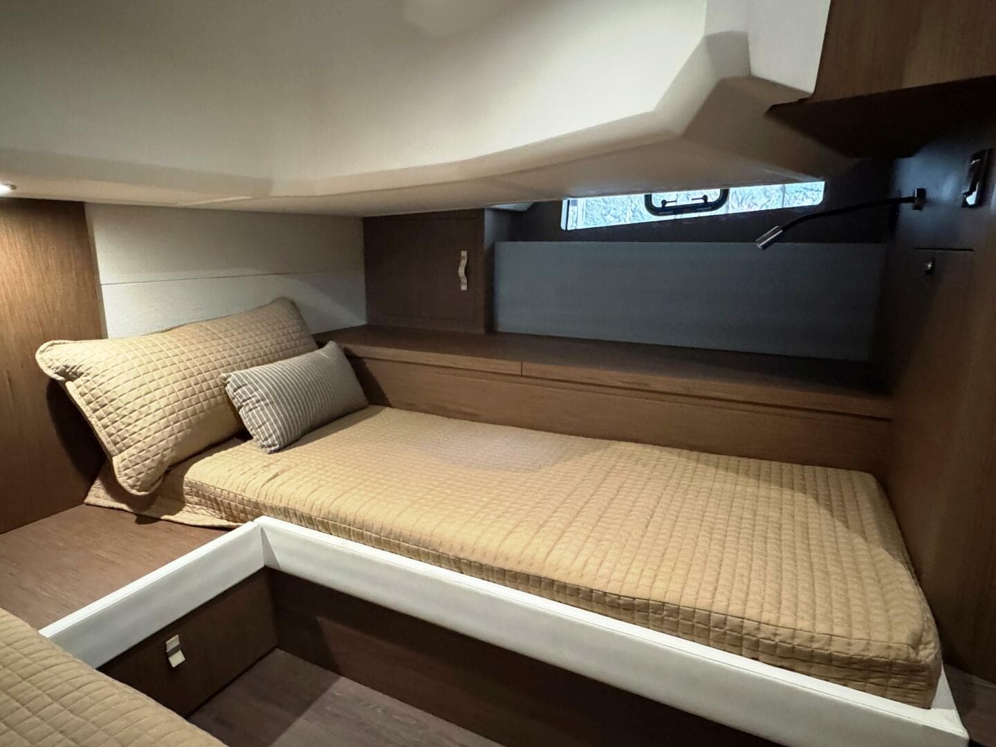 2016 Beneteau Gran Turismo 40 — photo 36