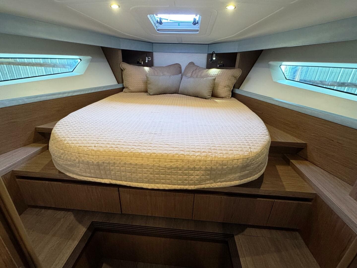 2016 Beneteau Gran Turismo 40 — photo 30