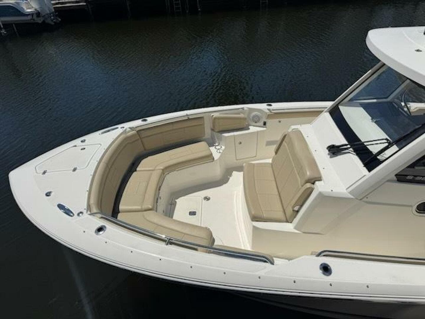 2020 Pursuit S328 — photo 3