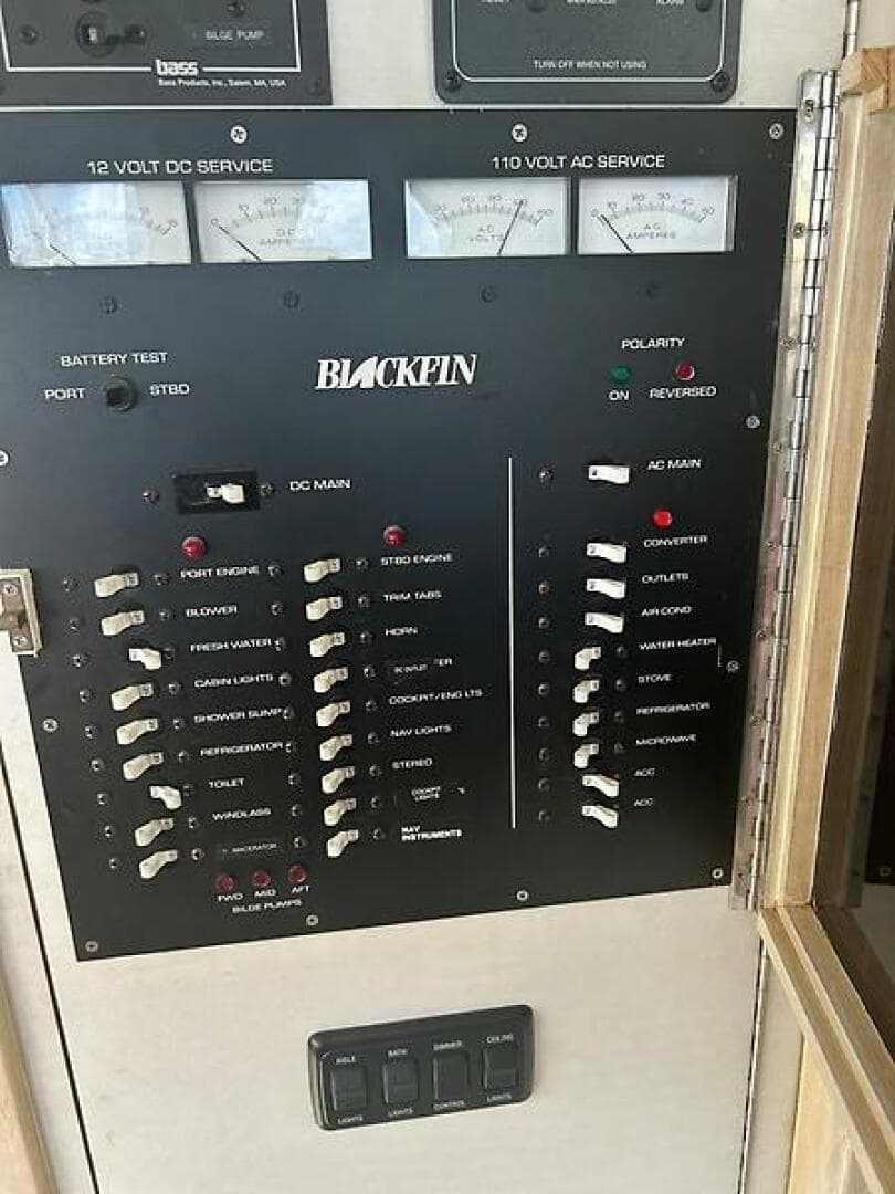 1994 Blackfin Sportfish — photo 17