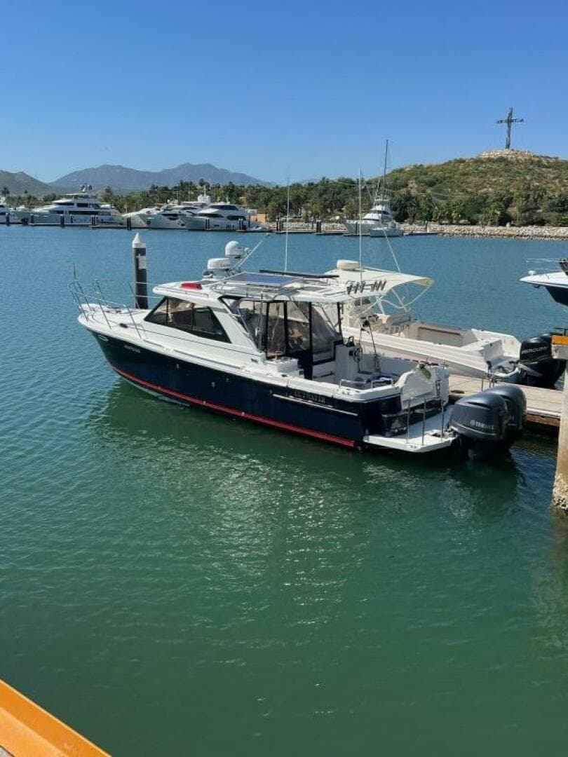 2017 Cutwater C-302 Sport Coupe — photo 5