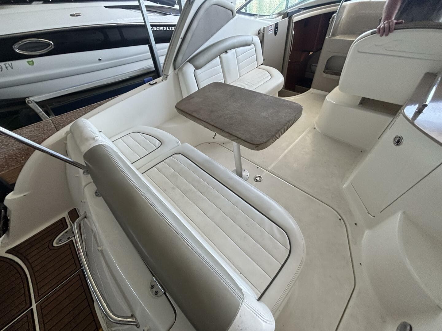 2008 Sea Ray 290 Sundancer — photo 94