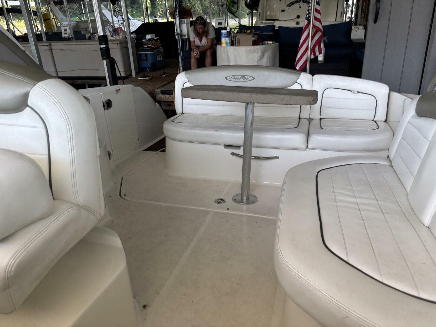 2008 Sea Ray 290 Sundancer — photo 16