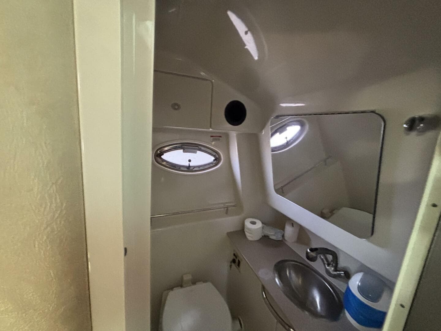 2008 Sea Ray 290 Sundancer — photo 61