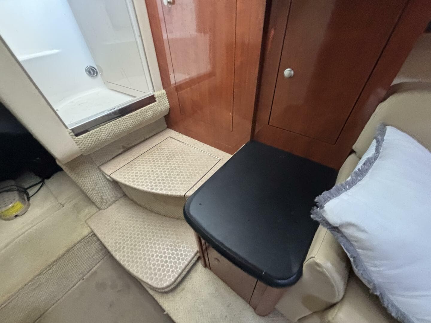 2008 Sea Ray 290 Sundancer — photo 59