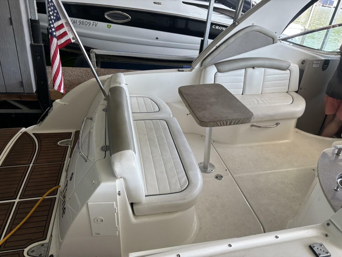 2008 Sea Ray 290 Sundancer — photo 17