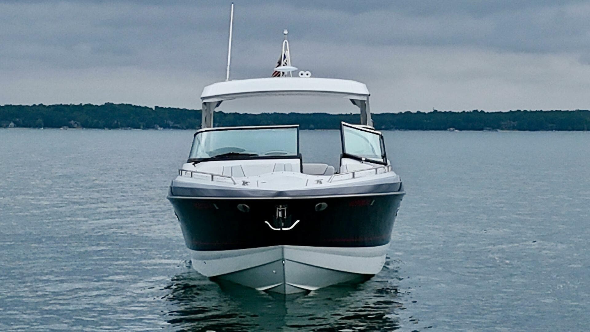 2024 Formula 350 Crossover Bowrider — photo 10