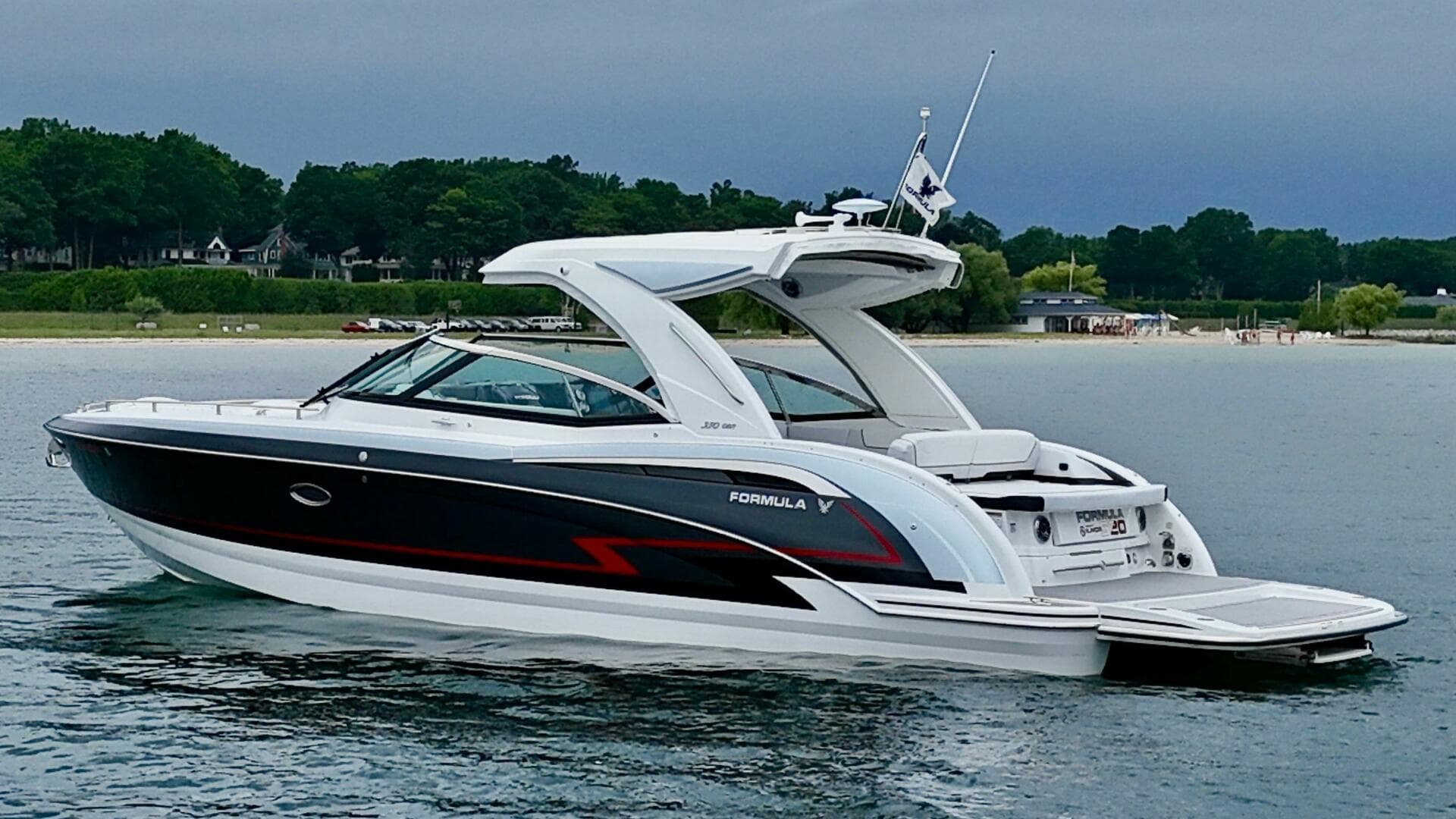 2024 Formula 350 Crossover Bowrider — photo 13