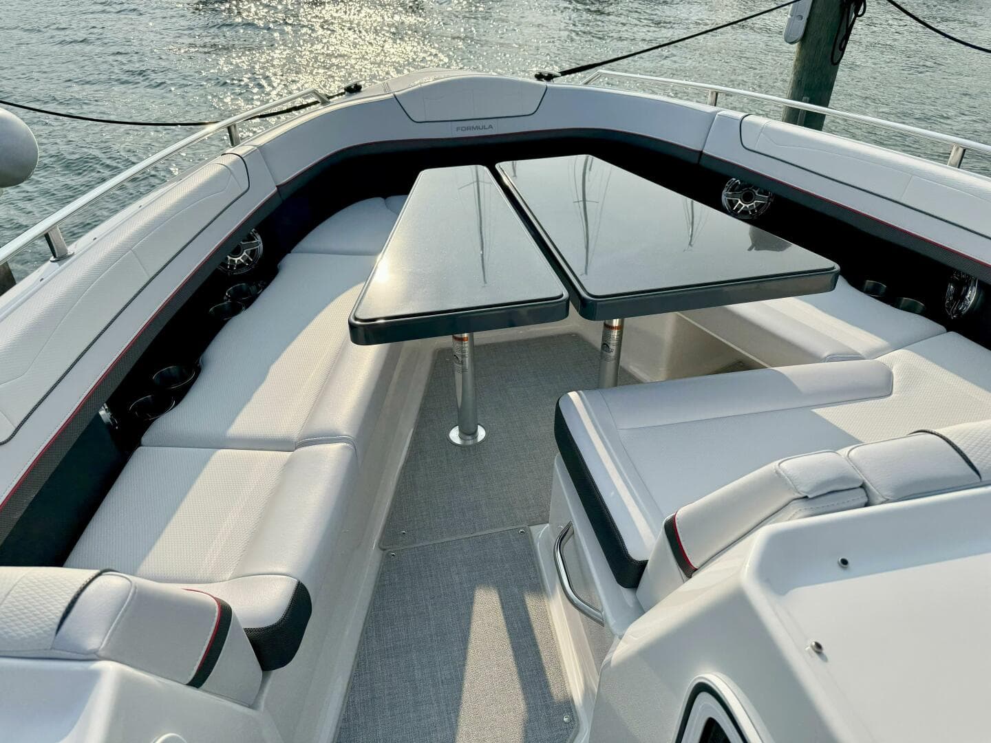 2024 Formula 350 Crossover Bowrider — photo 38