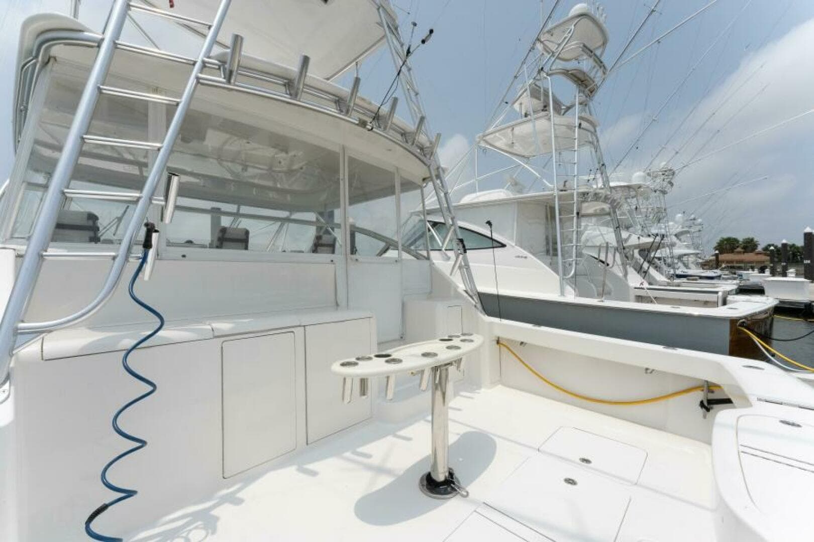 2009 Viking 45 Open — photo 30