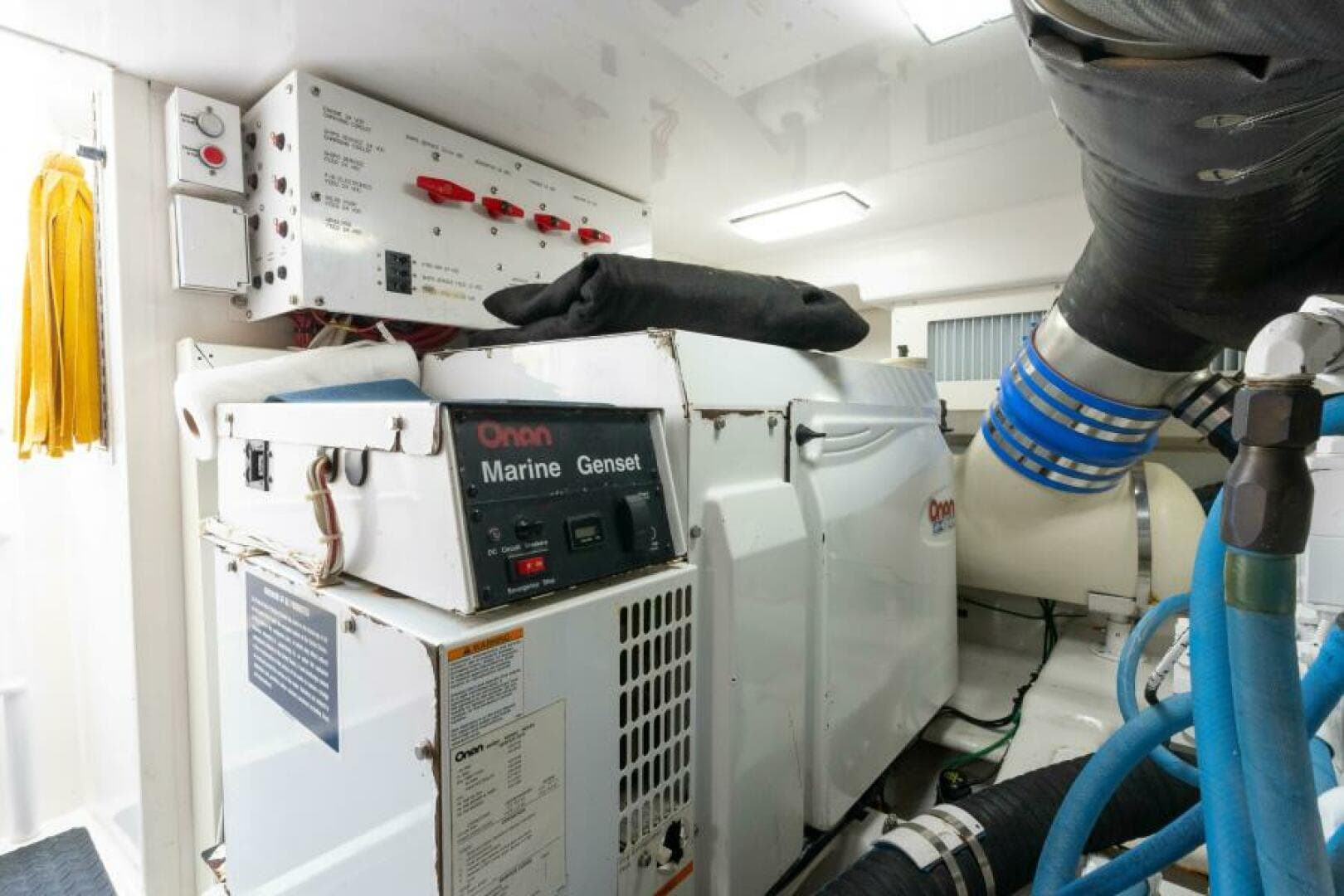 2009 Viking 45 Open — photo 20