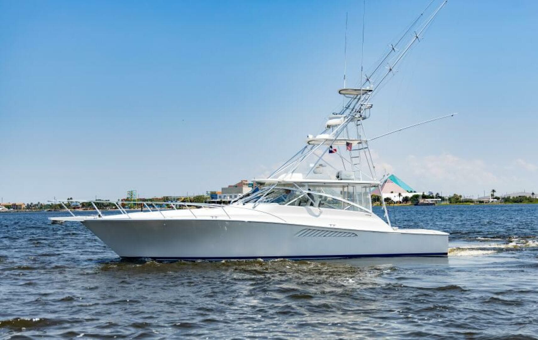 2009 Viking 45 Open — photo 33