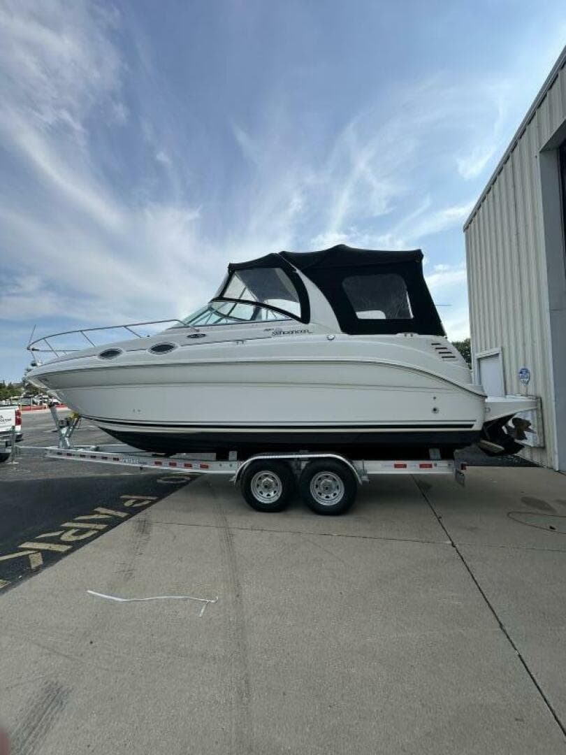 2004 Sea Ray — photo 3