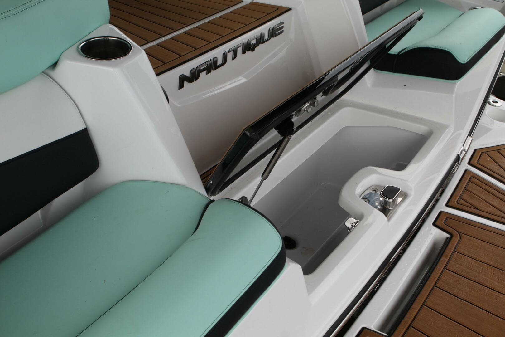 2024 Nautique Super Air G23 — photo 38