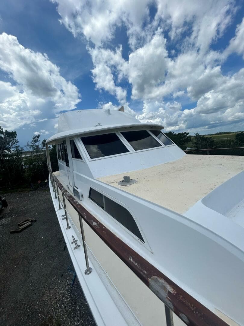 1983 Hatteras — photo 13