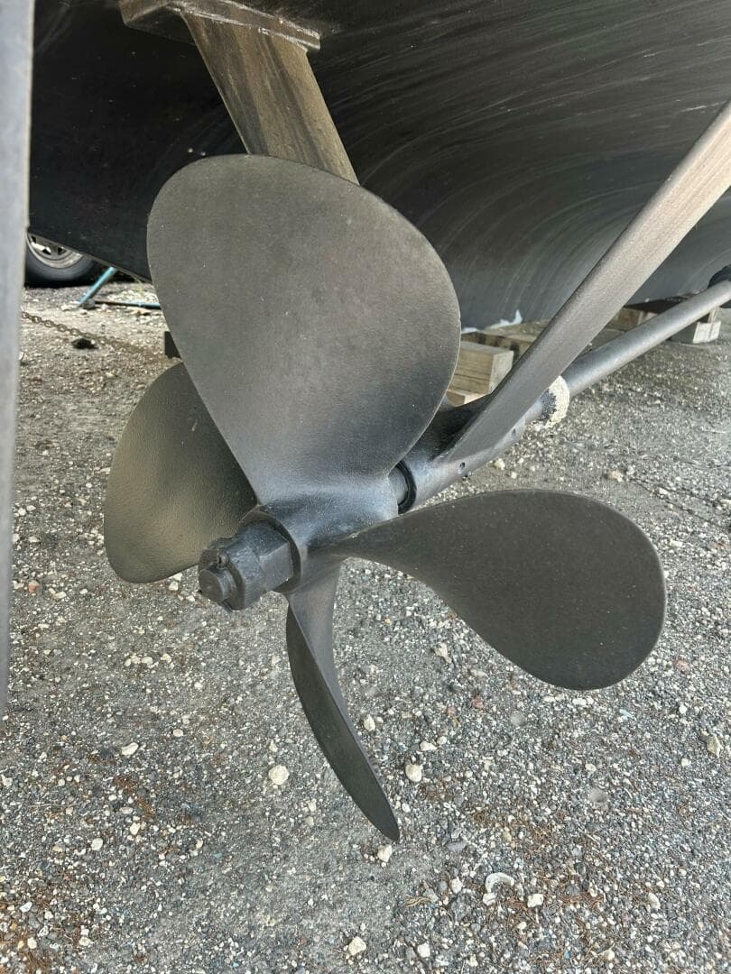 1983 Hatteras — photo 9