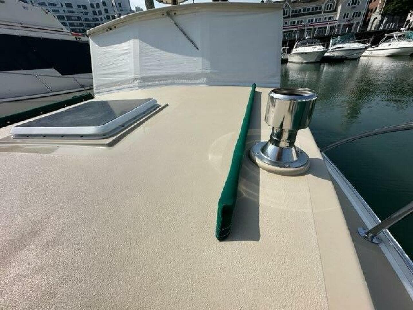 1987 Holland 32 — photo 52