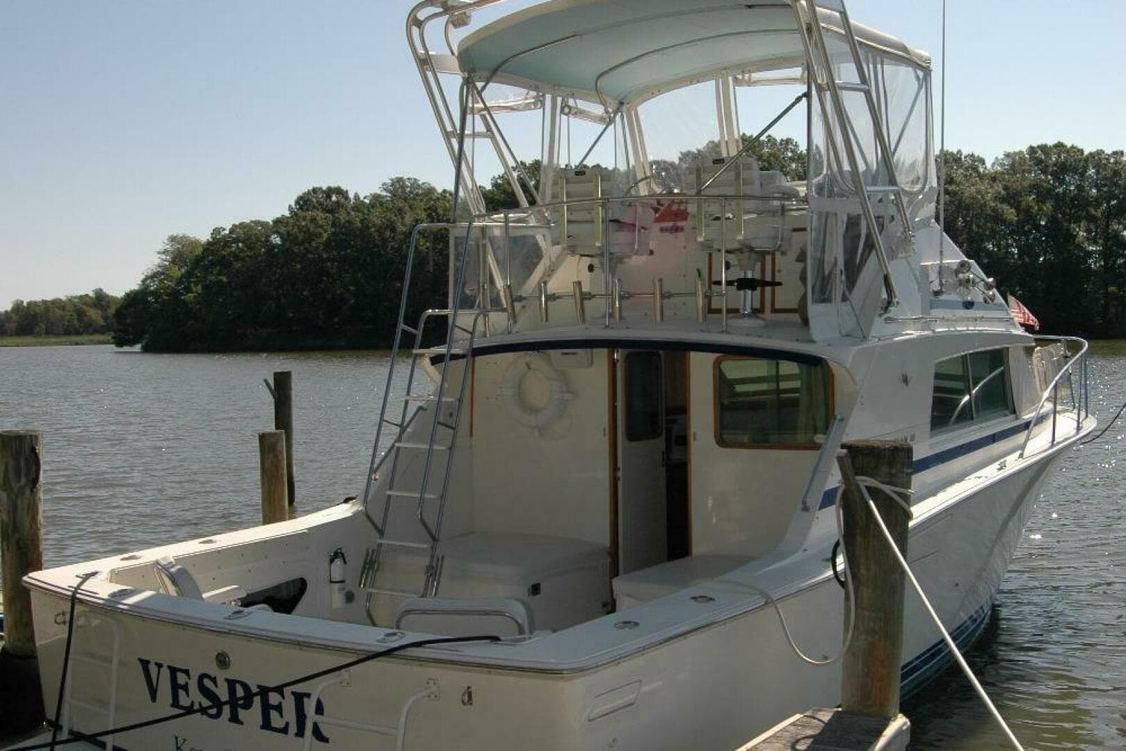 1987 Bertram 33 Sport Fisherman — photo 7