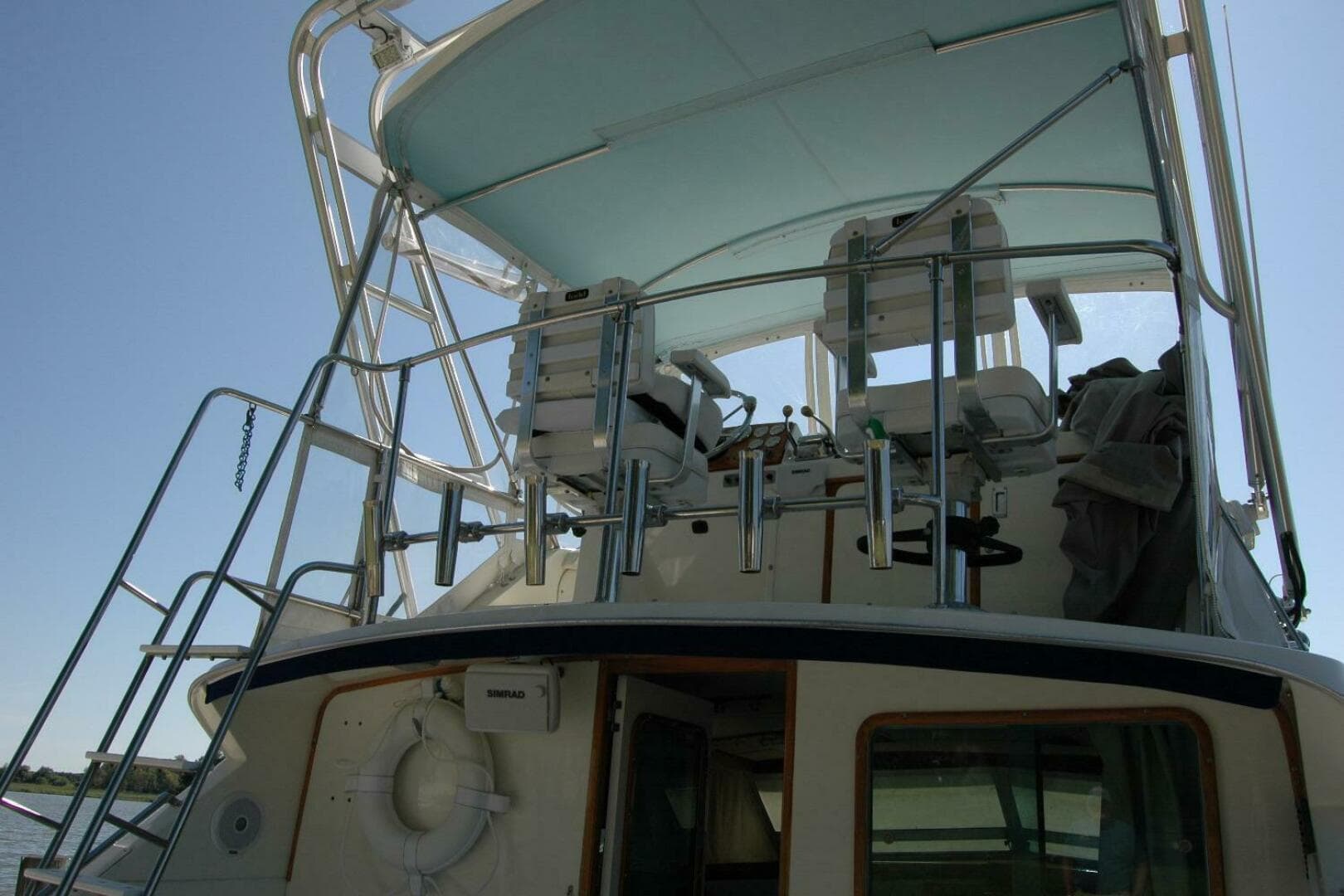 1987 Bertram 33 Sport Fisherman — photo 29
