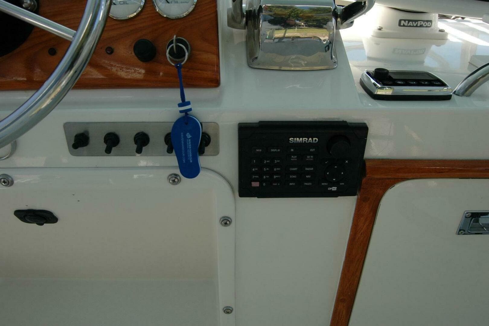1987 Bertram 33 Sport Fisherman — photo 37