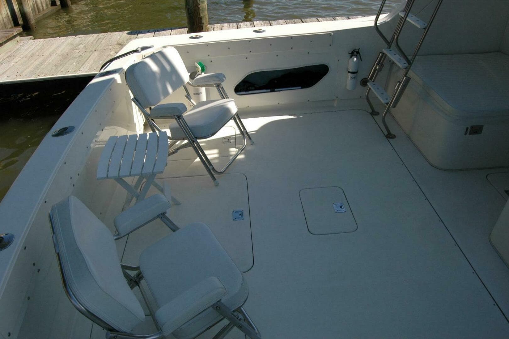 1987 Bertram 33 Sport Fisherman — photo 23