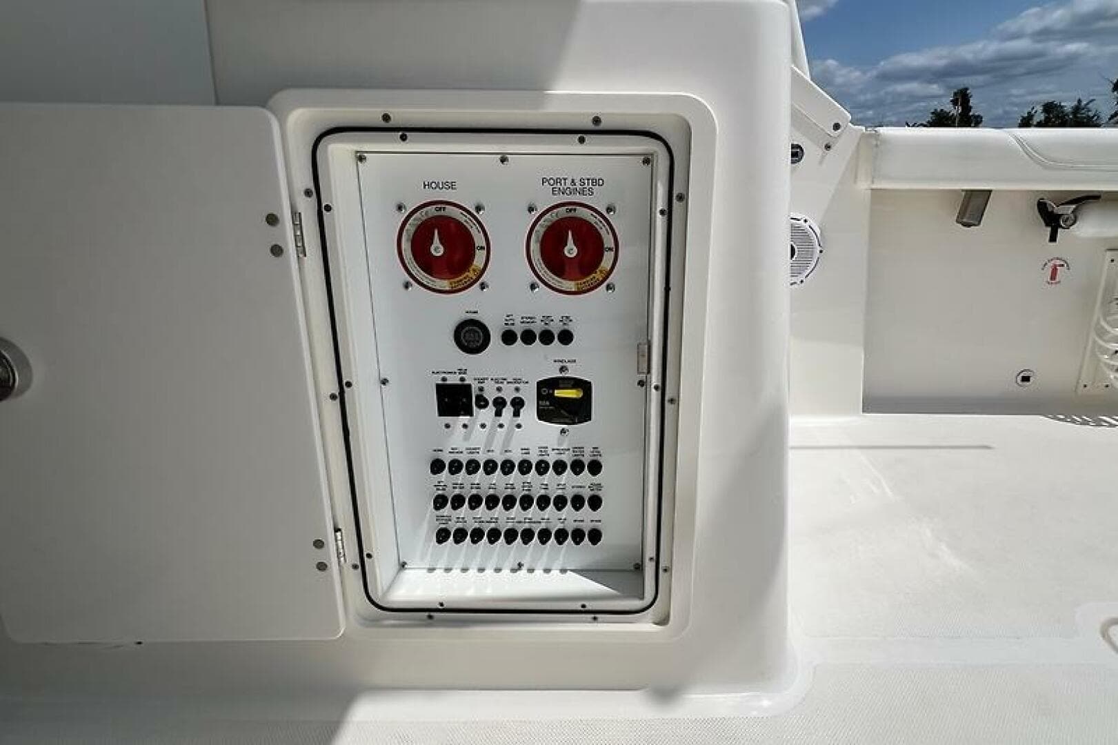 2021 Pursuit 266 DC — photo 39