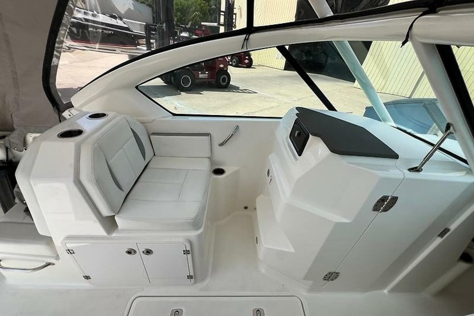 2021 Pursuit 266 DC — photo 22