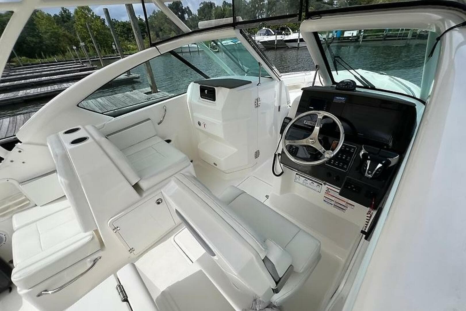 2021 Pursuit 266 DC — photo 16