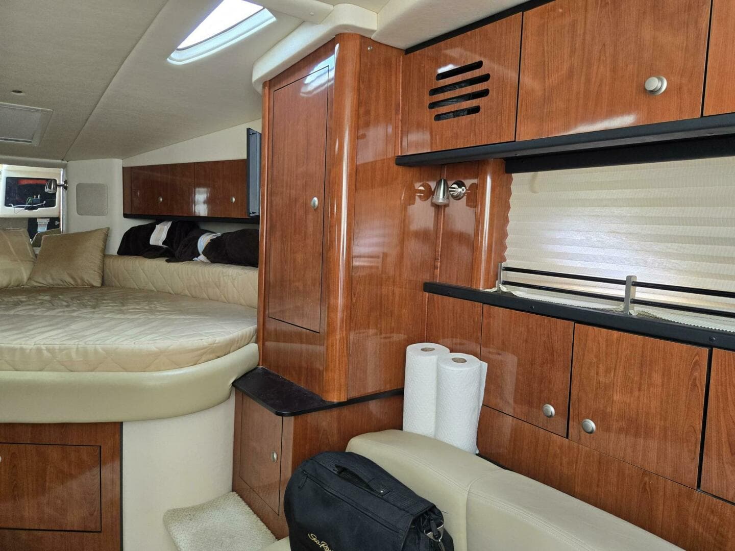 2007 Sea Ray 310 Sundancer — photo 5