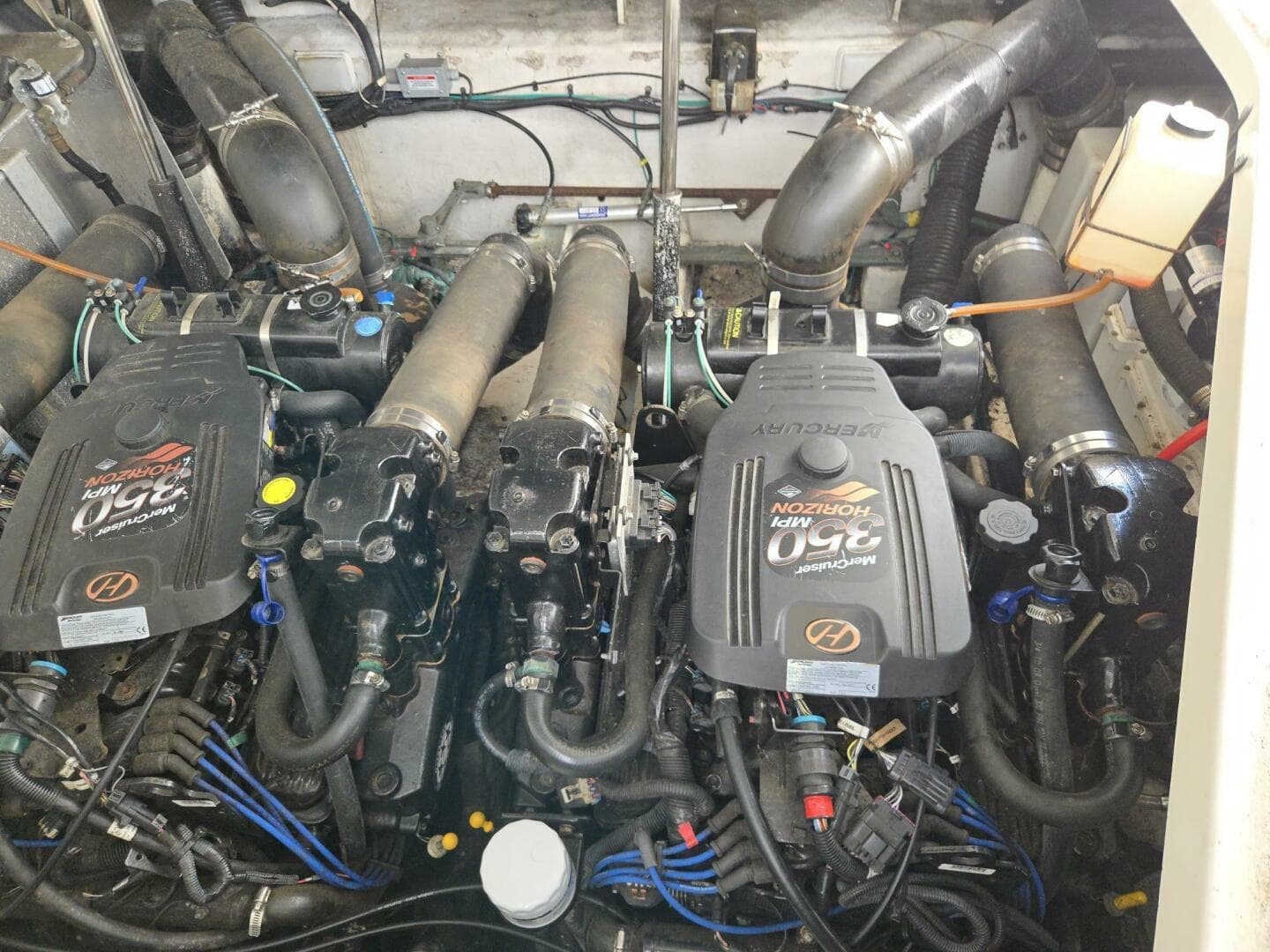 2007 Sea Ray 310 Sundancer — photo 21