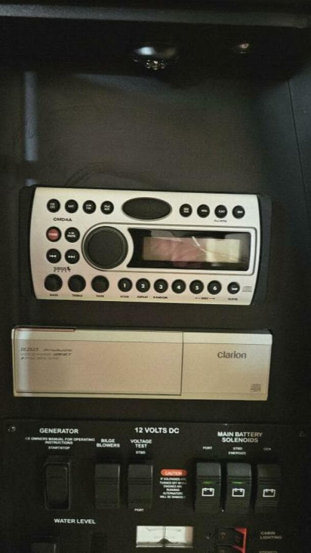 2007 Sea Ray 340 Sundancer — photo 38