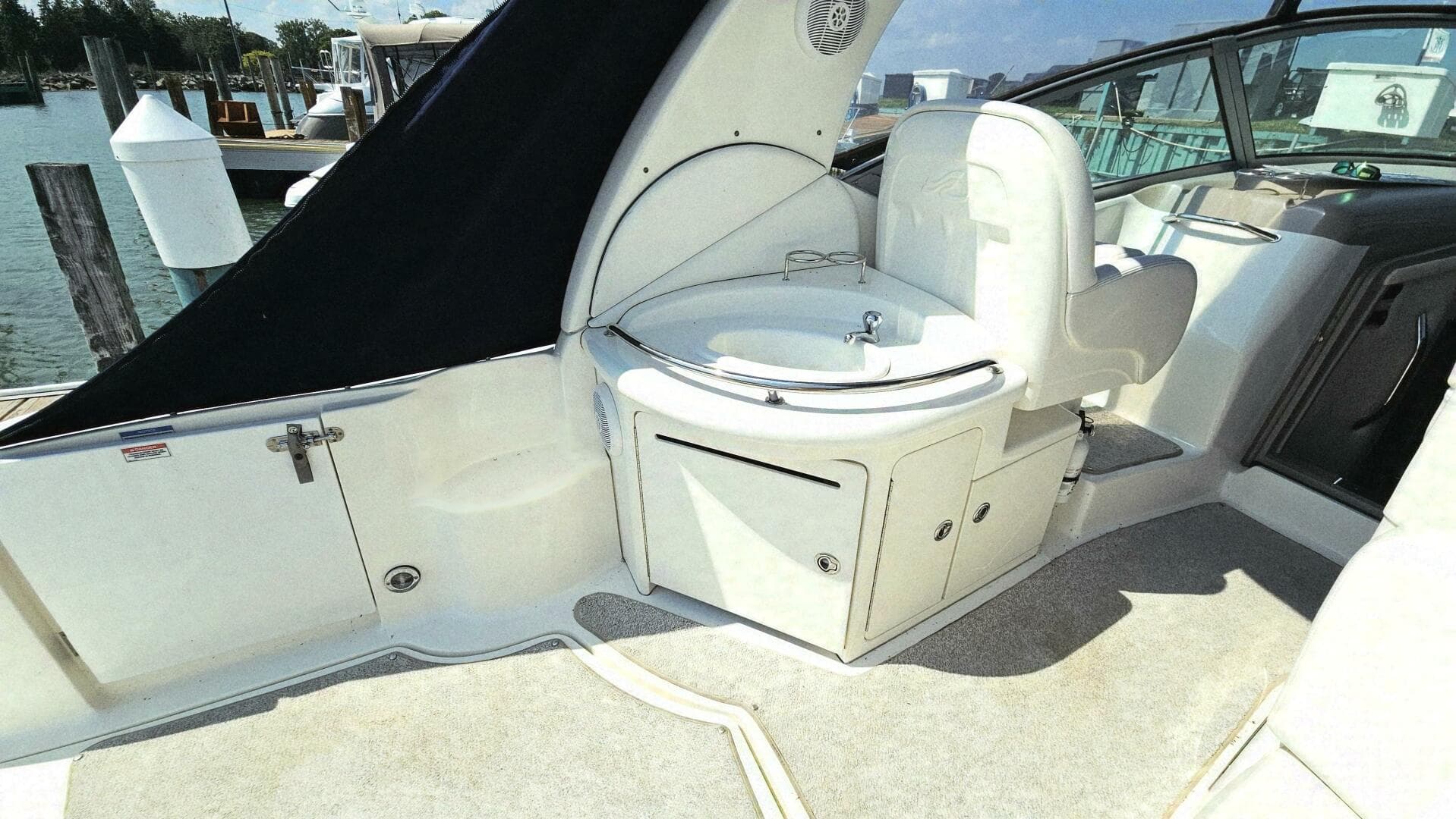 2007 Sea Ray 340 Sundancer — photo 8