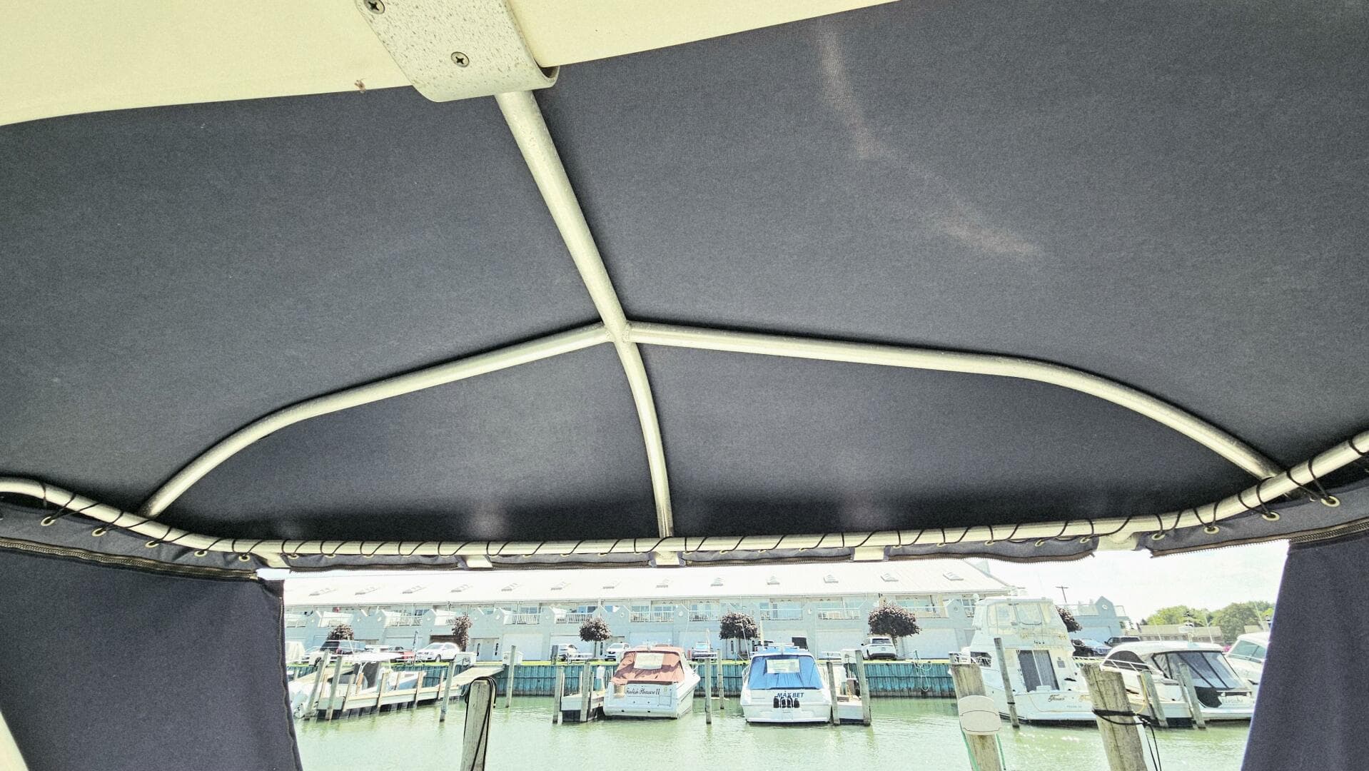 2007 Sea Ray 340 Sundancer — photo 12