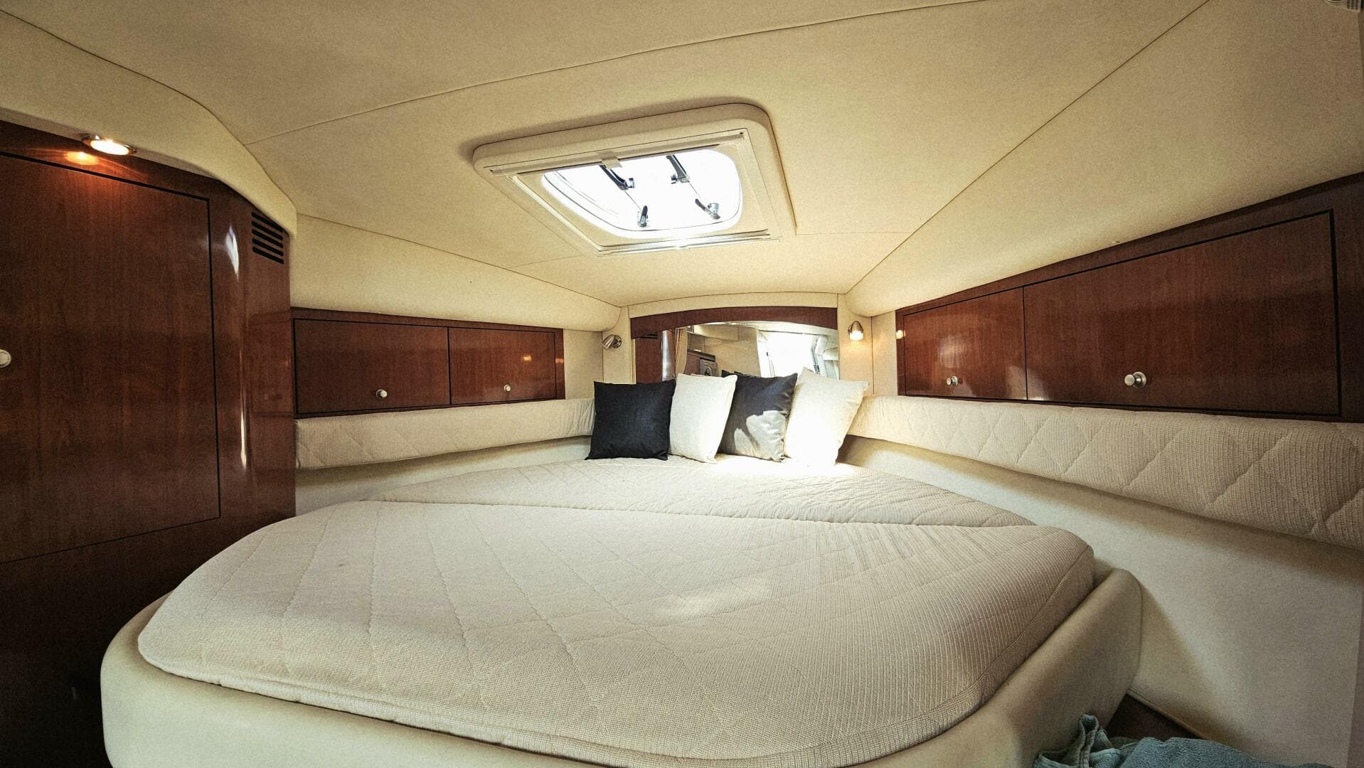 2007 Sea Ray 340 Sundancer — photo 33