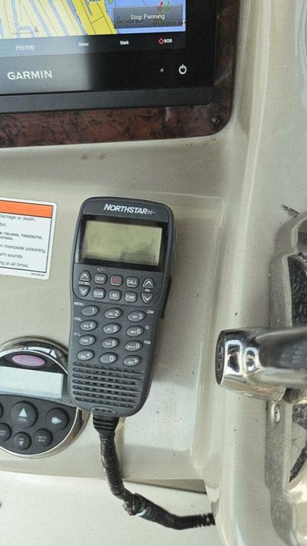 2007 Sea Ray 340 Sundancer — photo 19