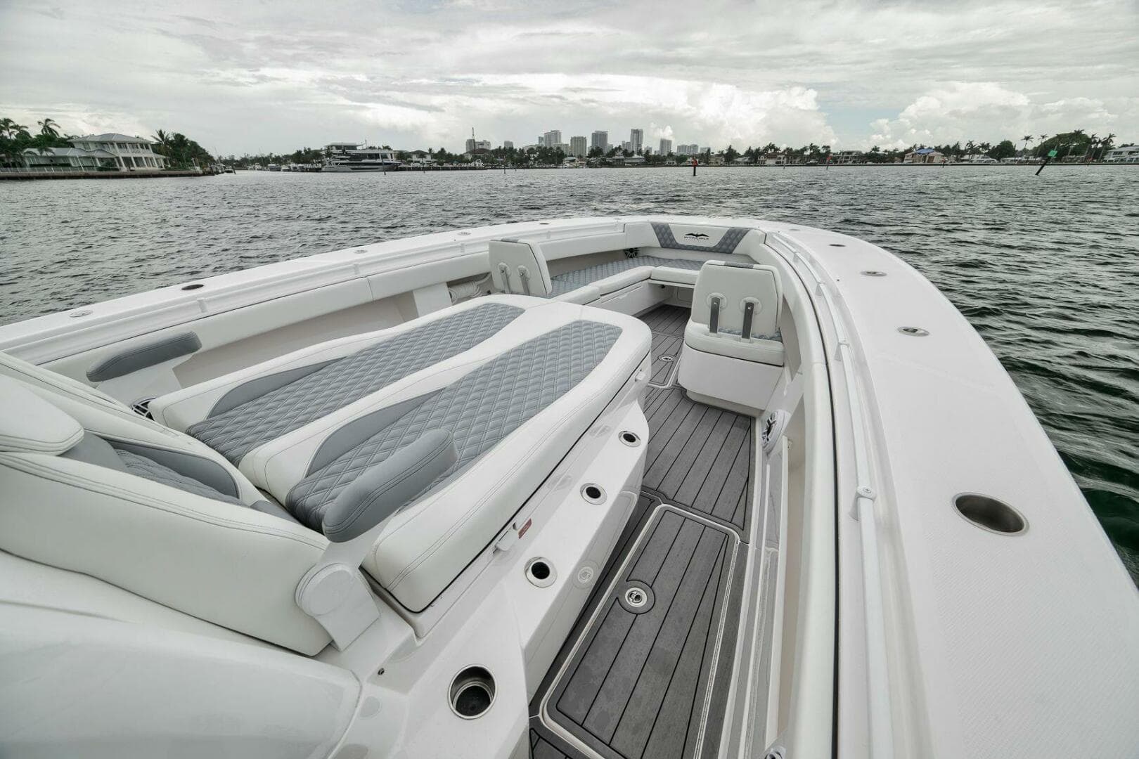 2024 Invincible 43 Open — photo 17