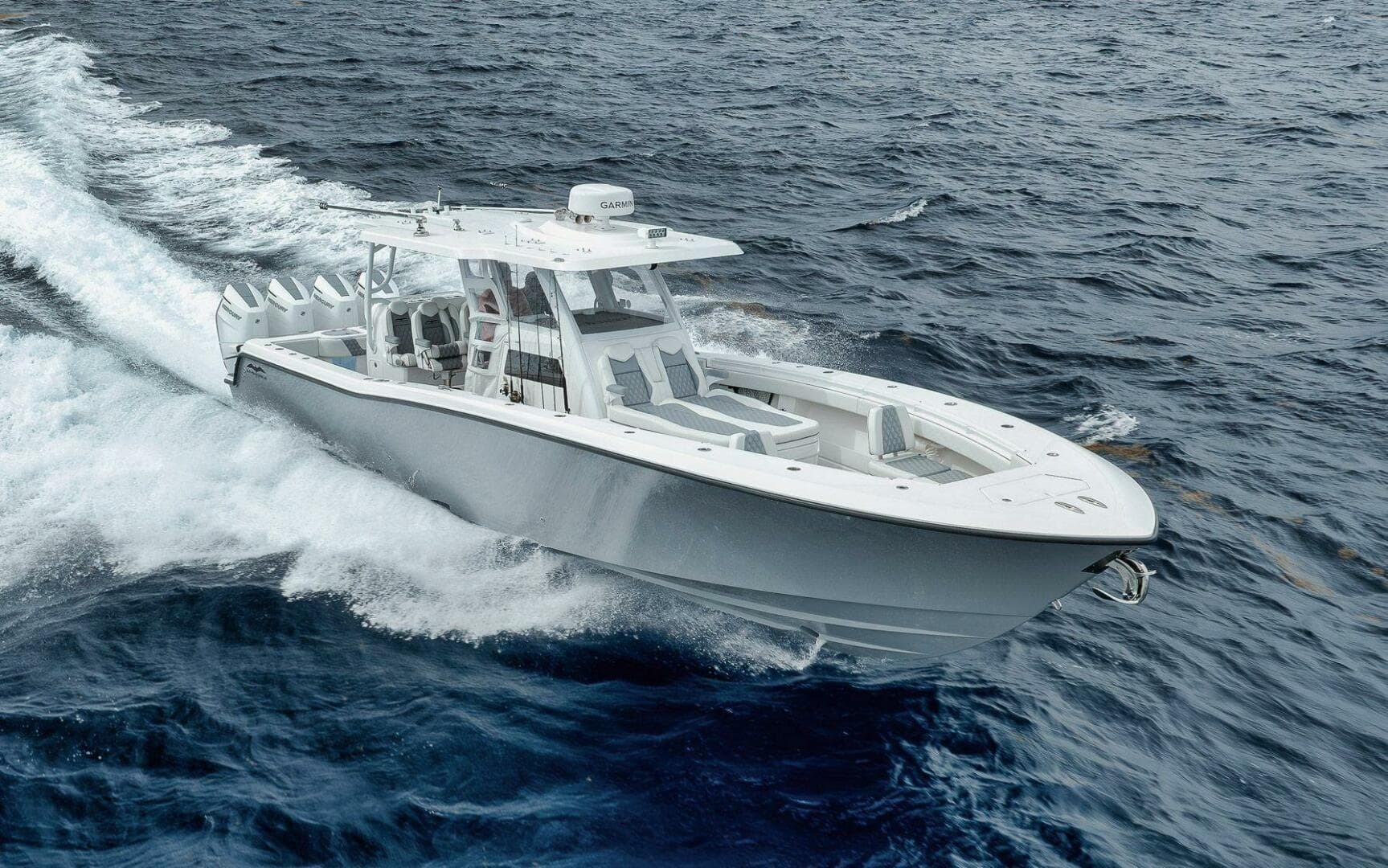 2024 Invincible 43 Open — photo 14