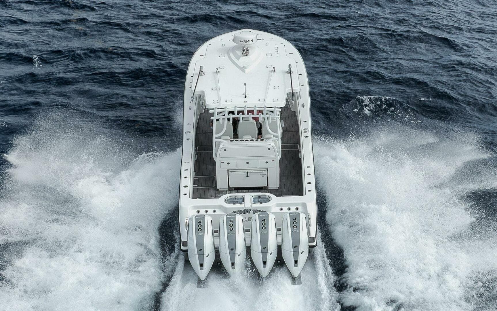 2024 Invincible 43 Open — photo 9