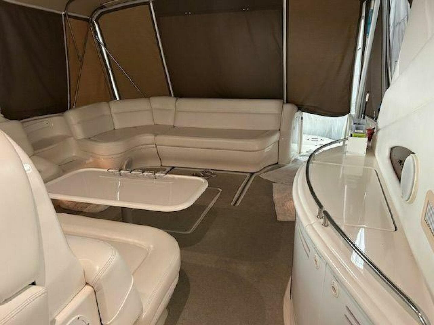 1998 Sea Ray 540 Sundancer — photo 13
