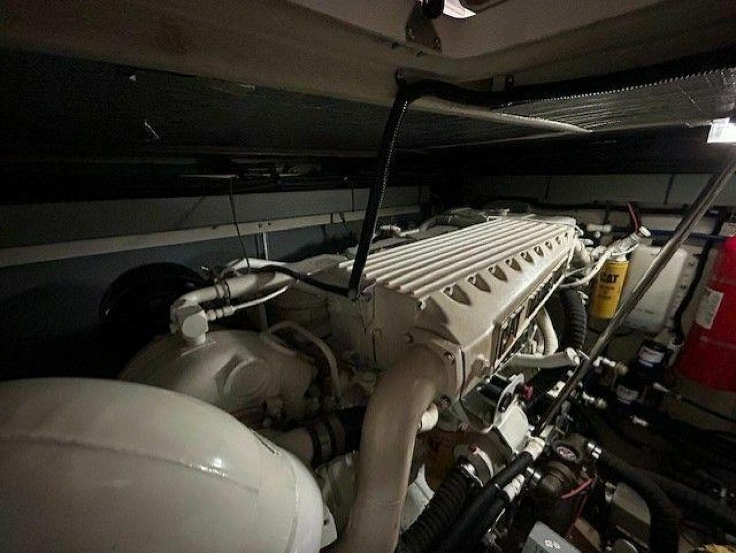 1998 Sea Ray 540 Sundancer — photo 61