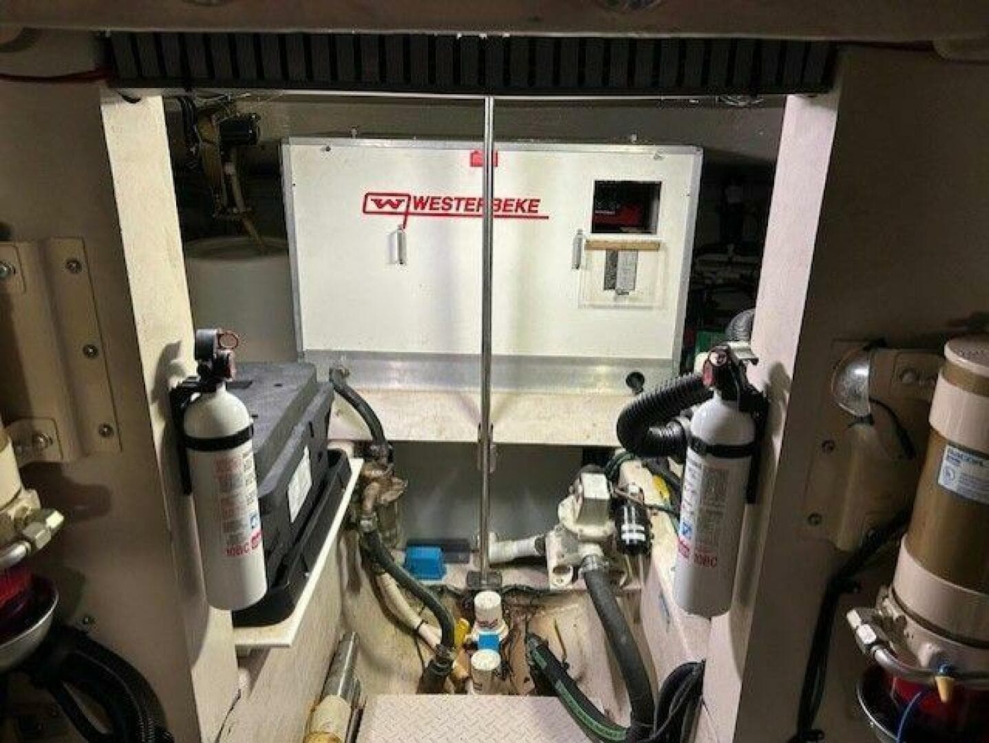 1998 Sea Ray 540 Sundancer — photo 72