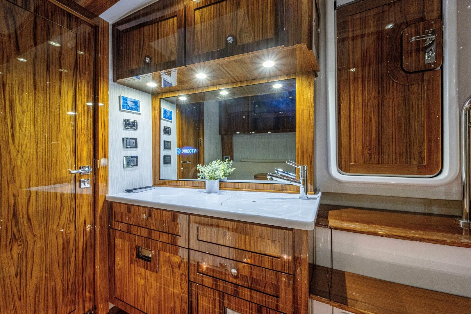 2024 Hcb 65 Estrella — photo 9